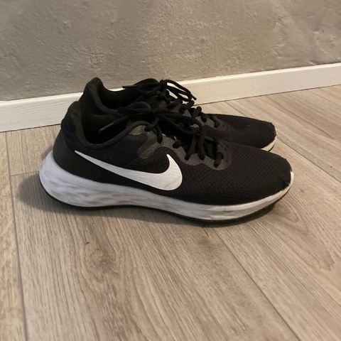 Nike joggesko