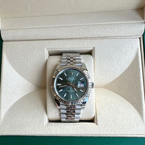 Rolex Datejust 41 Mintgreen 126334, 2024 Norsk AD