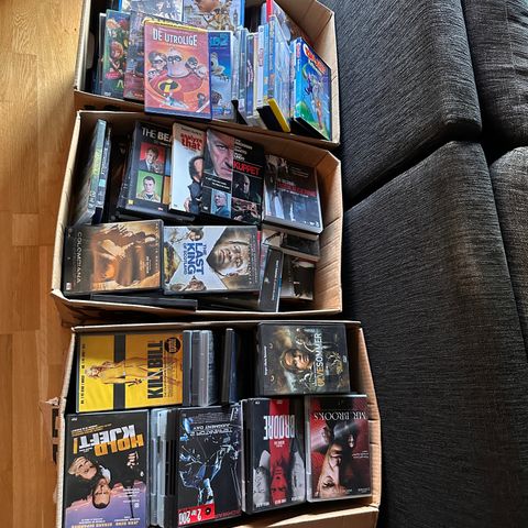 DVD og BLUERAY samling 420 titler av høy kvalitet