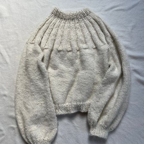 Pent brukt sunday sweater