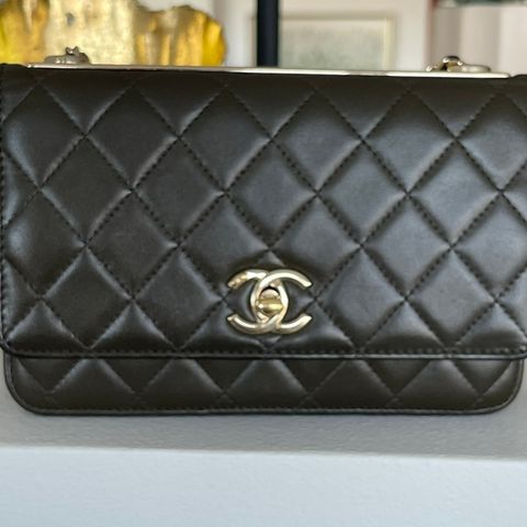 Chanel cc trendy woc