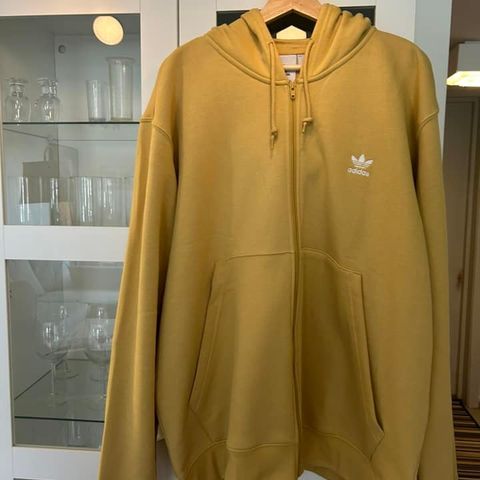 Ny-Adidas Sweatjakke