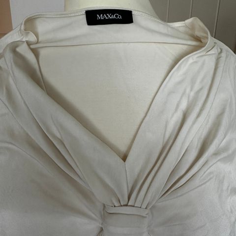 BLUSE Max & Mara.