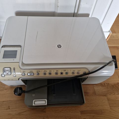 Hp Skriver selges 200 kr