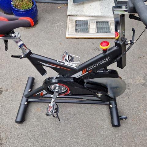 **reservert** Sportsmaster S110 spinningsykkel. Nypris 9000