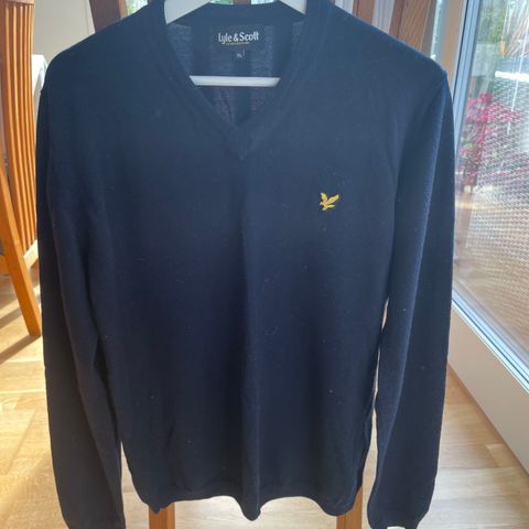 Klespakke Lacoste og Lyle & Scott, pent brukt, str. L