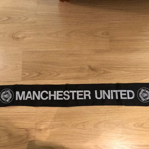 MANCHESTER UNITED - SKJERF