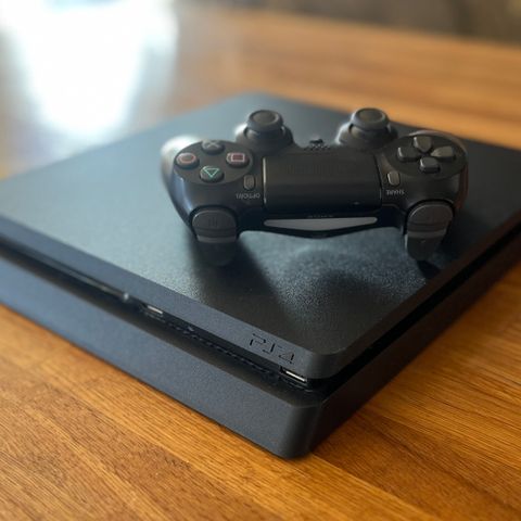 Playstation 4 Slim - 500GB