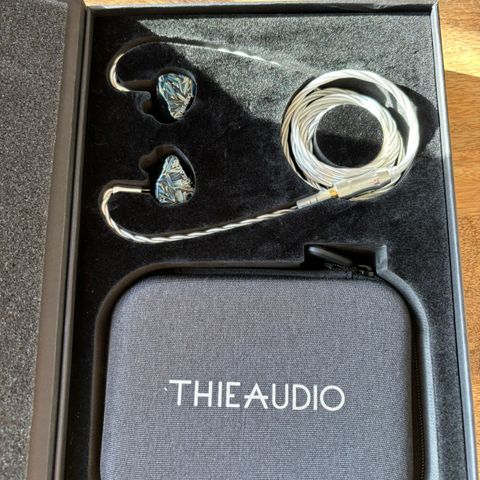 Thieaudio Hype 2 IEM