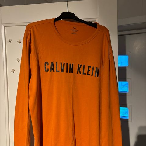 Calvin Klein genser