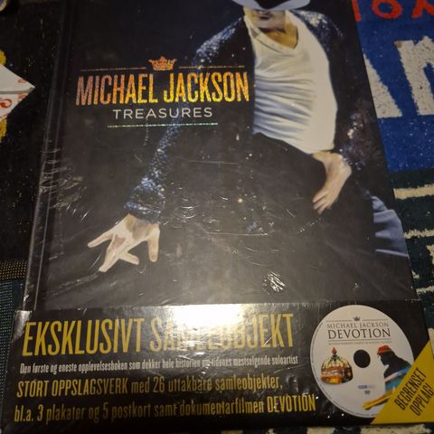 Michael Jackson Treasures, ny uåpnet bok.