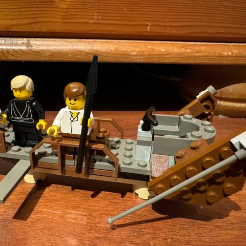 Lego Star Wars 7104 Desert Skiff fra 2000