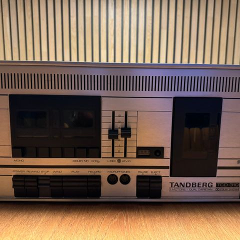 Tandberg TCD 310 - Kassettspiller