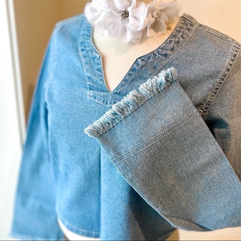 Vintage 90/ 2000 talls🌸 denim topp. Frynser og Slengermer. S - 36 (XS-34)