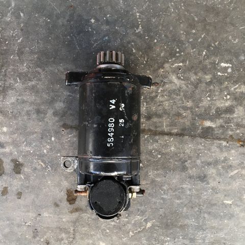 Johnson Evinrude 90/115hk 2-takt starter selges 500kr