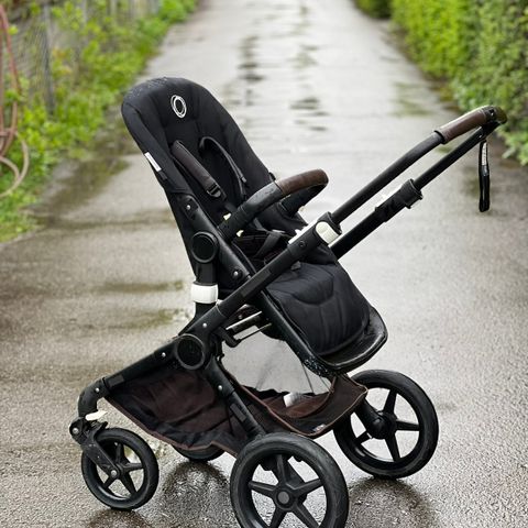 Bugaboo Fox med mye ekstra utstyr