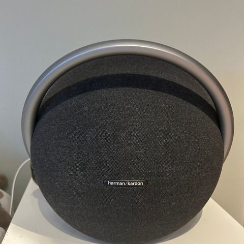 Harman Kardon Onyx Studio 7