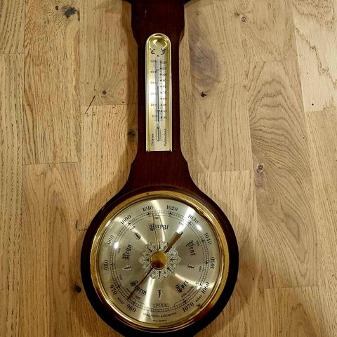 Vintage Huger barometer