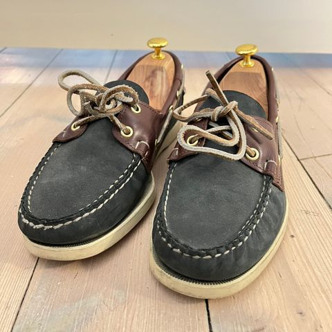 Semskede Sebago loafers