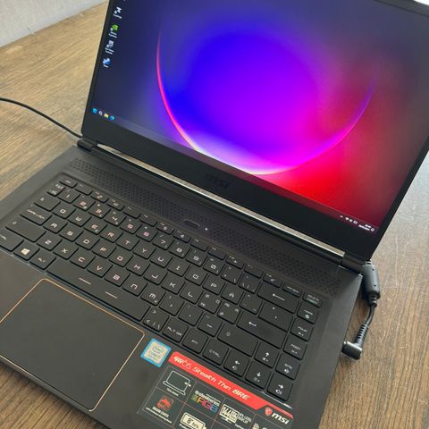 MSI GS65 Stealth Thin SRE gaming laptop