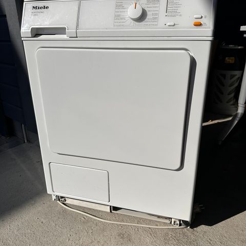 Miele Novotronic T298C Kondenstørketrommel