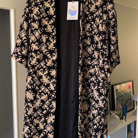 Stilig kimono. Str L