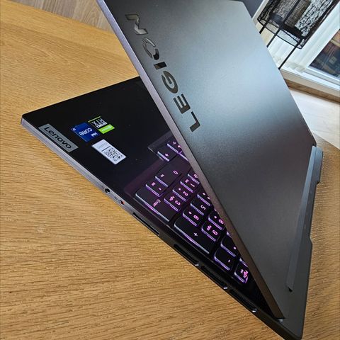 Lenovo Legion Slim 7i