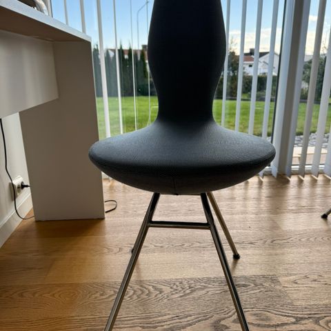 2 Datestoler fra Varier Funiture/Stokke selges rimlig!