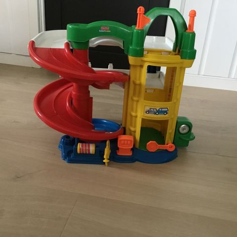 Bilbane .  Fisher Price