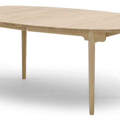 Hans J. Wegner CH338 | Dining Table