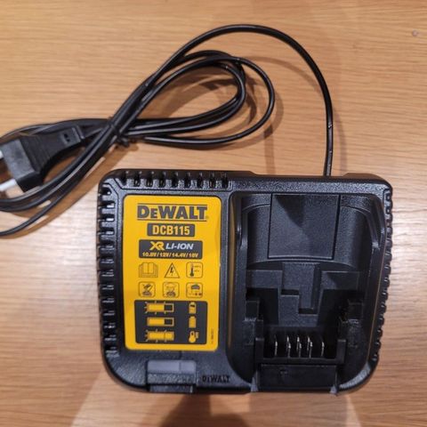 Ubrukt DeWalt DCB115 10,8/14,4/18 V hurtiglader