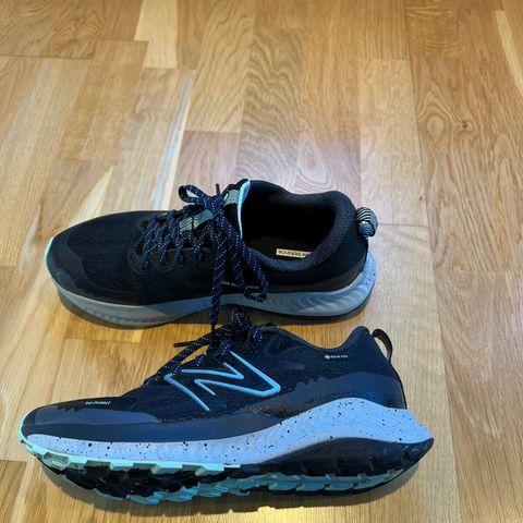 New Balance Nitrel Gore-tex størrelse 40,5