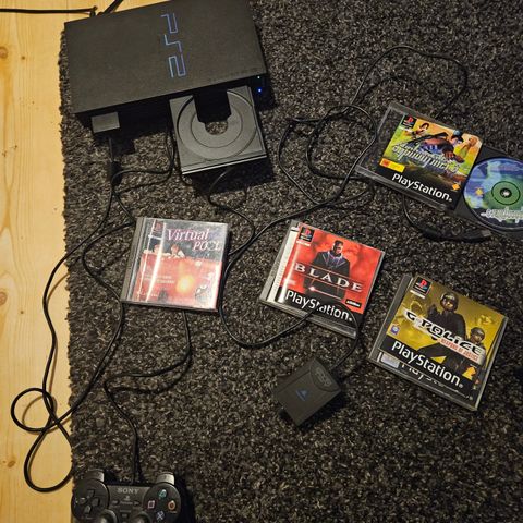 PlayStation 2 med 4 spill