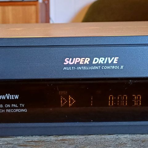 VINTAGE PANASONIC VHS SPILLER