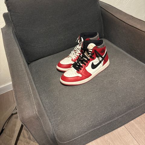 Jordan 1 lost and found O.G