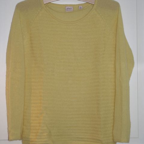 Adagio (100% cashmere) genser str. S. Som ny.