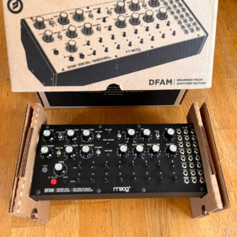 Moog DFAM