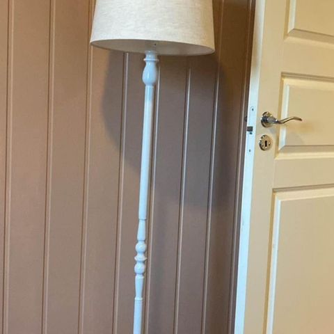 Stå lampe