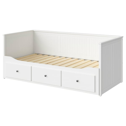 IKEA Hemnes seng med 3 skuffer til salgs