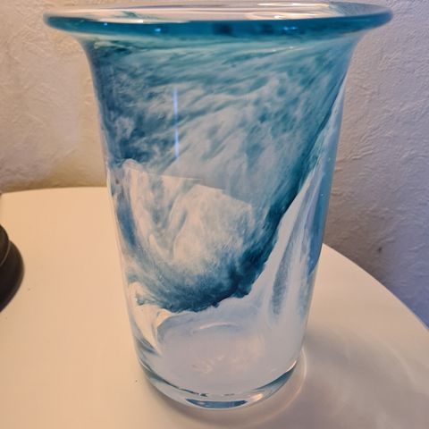 Lillehammer kunstglass Eirik/Jan Thore vase.