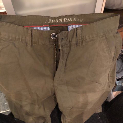 2 stk Jean Paul shorts. En grønn og en blå. Str S