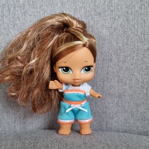 BRATZ DUKKE 2/2