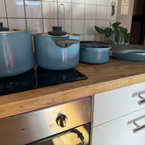 IKEA set of kitchen pots and a pan