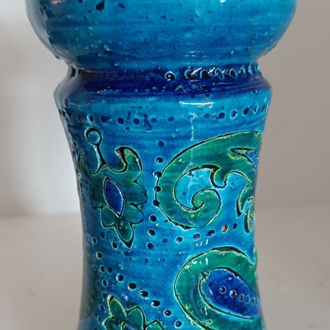 Aldo Londi vase. Rimini Blue. Signert.