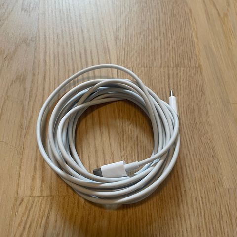 3 meter lang USB-C ladekabel - helt ny og ubrukt! 🔌