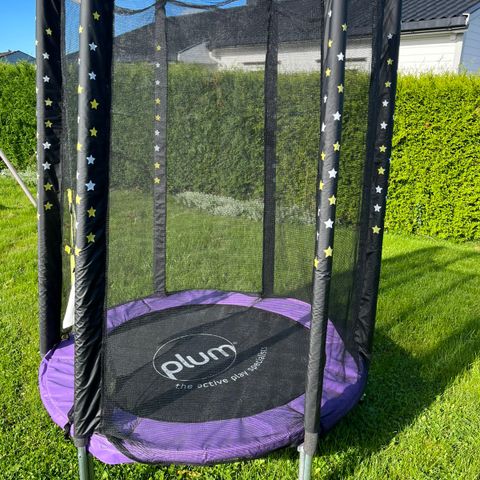 Liten trampoline. 140 cm.