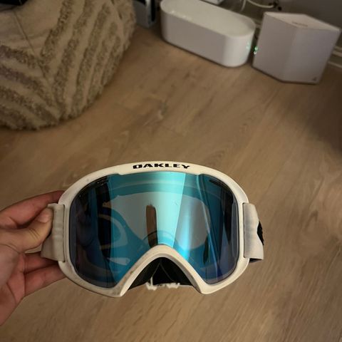 Oakley goggles