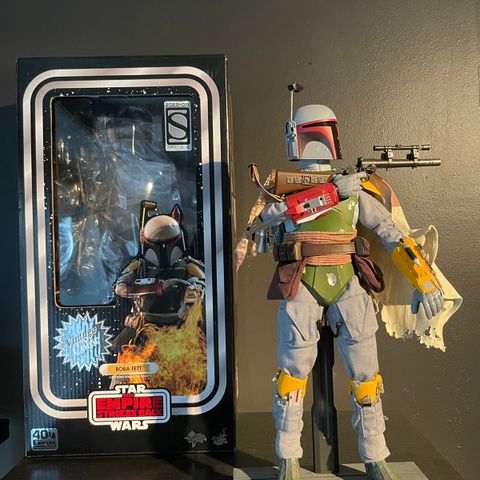 Hot Toys MMS571 Star Wars Empire Strikes Back: Boba Fett Vintage Color Version