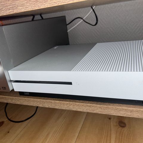 Xbox one s