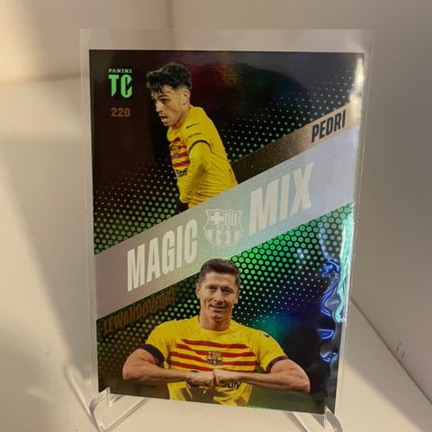 Pedri / Lewandowski - Panini Top Class 2024 Magic Mix fotballkort